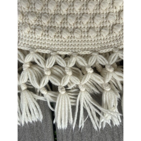 VINTAGE Crochet Popcorn Blanket Afghan Throw Floral EMBROIDERY Macrame Fringe - Picture 4 of 14